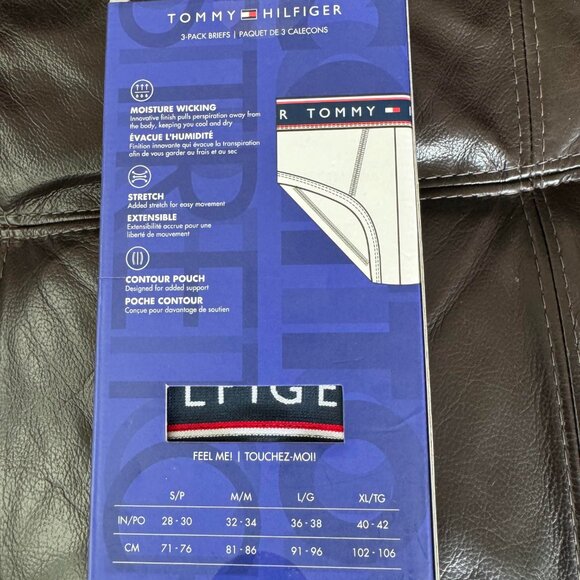 TOMMY HILFIGER Men's 3 Pack Briefs  Cotton Stretch DR09161380 X-Large NEW wTAGS - Picture 3 of 4